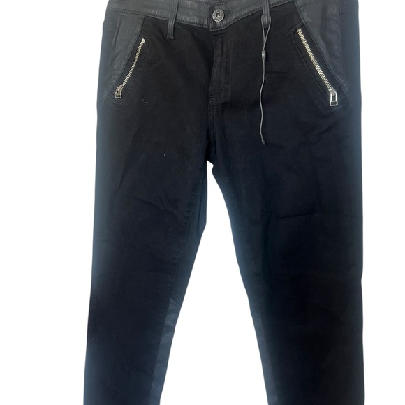 AG Jeans The Willow Zip β Zip Pocket Detail β Super Sexy! Never Worn! NWOT! Size - Picture 3 of 9